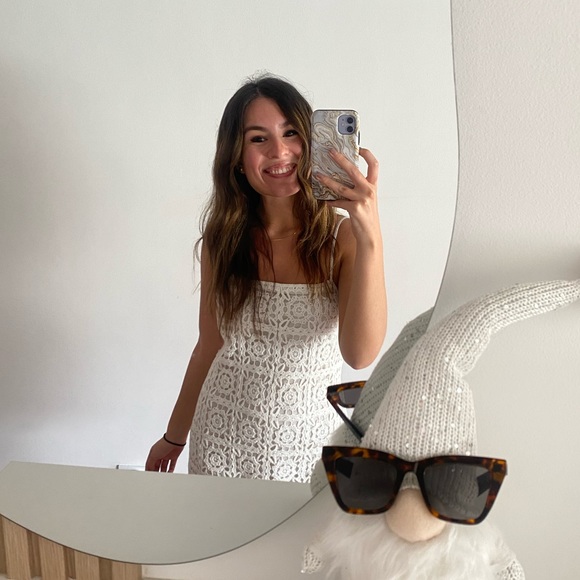 Meet your Posher, Vania - Picture 1 of 1